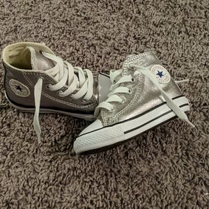 Toddlers Size 5 Converse high top